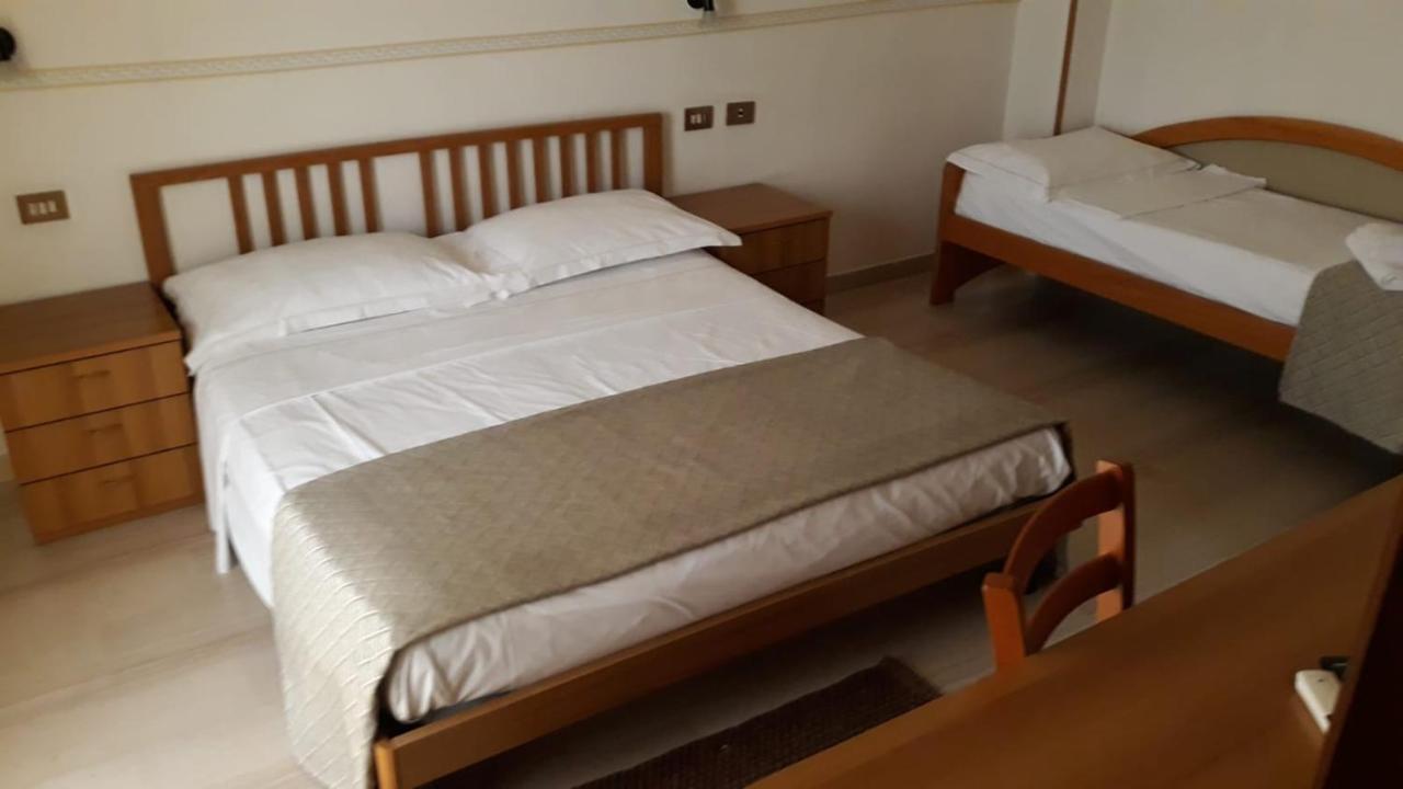 Hotel Locanda Ermes à Capaccio Extérieur photo